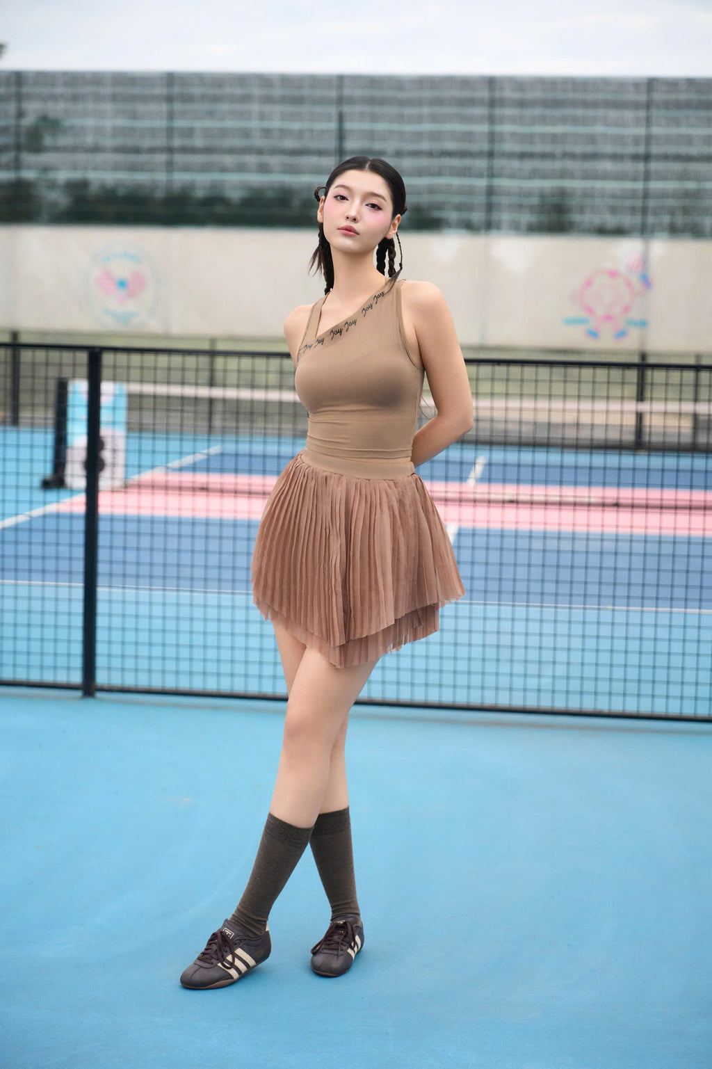 SET SOFT BLOOM BROWN